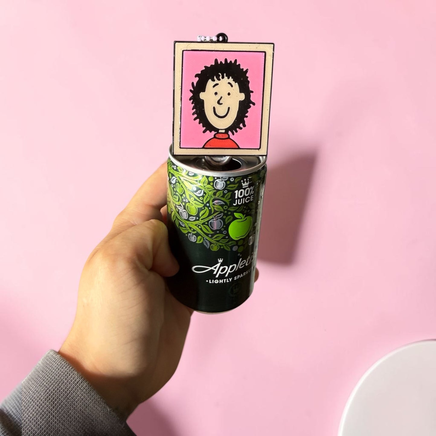 Tracy can opener
