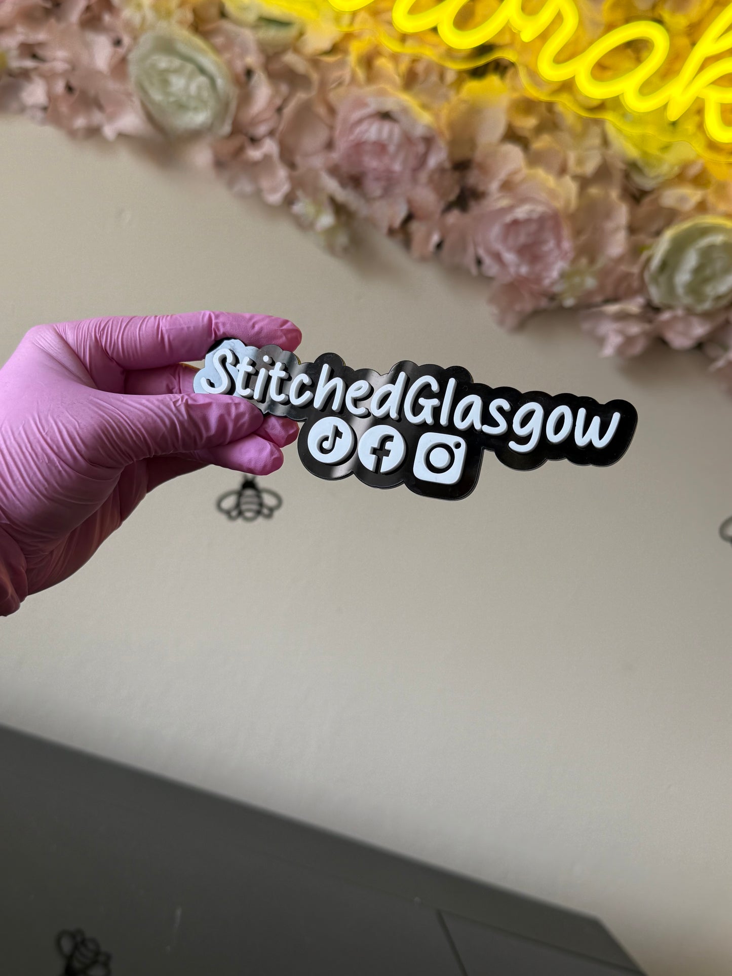 Acrylic business tag